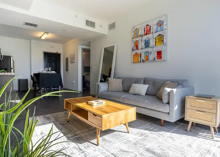 Cozy One Bedroom In Heart Of Hollywood