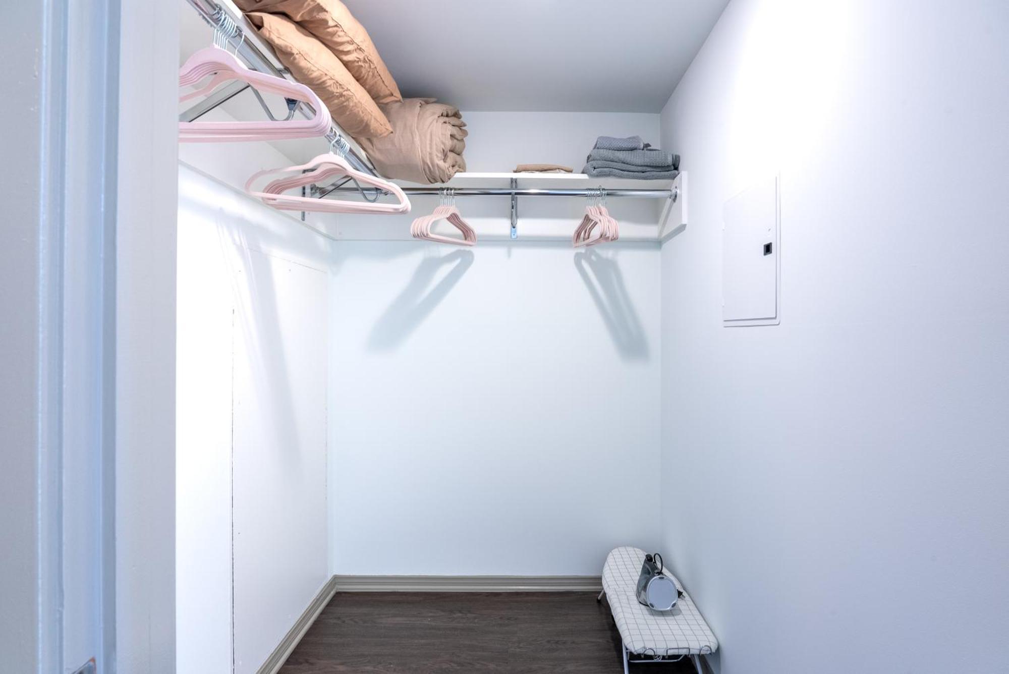 Cozy One Bedroom In Heart Of Hollywood