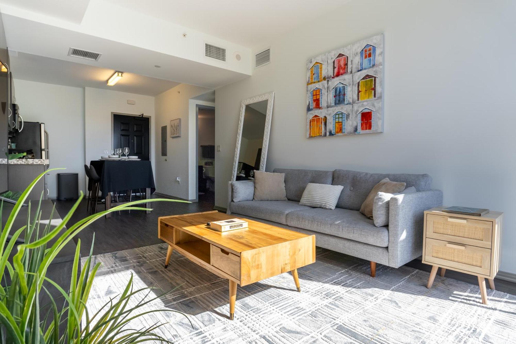 Cozy One Bedroom In Heart Of Hollywood *